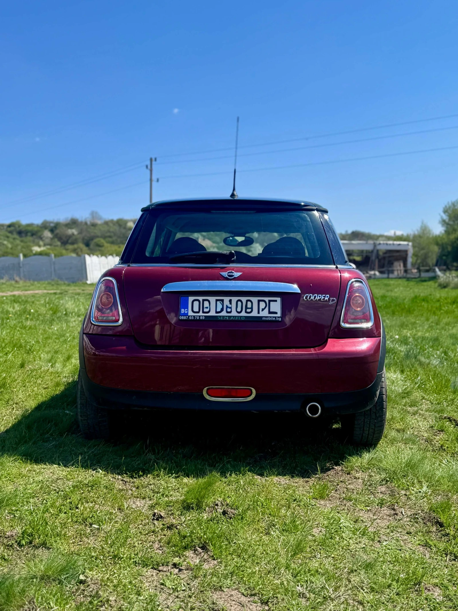 Mini Cooper 1.6D / Start-Stop / Климатроник / 6 скорости, снимка 6 - Автомобили и джипове - 54257109