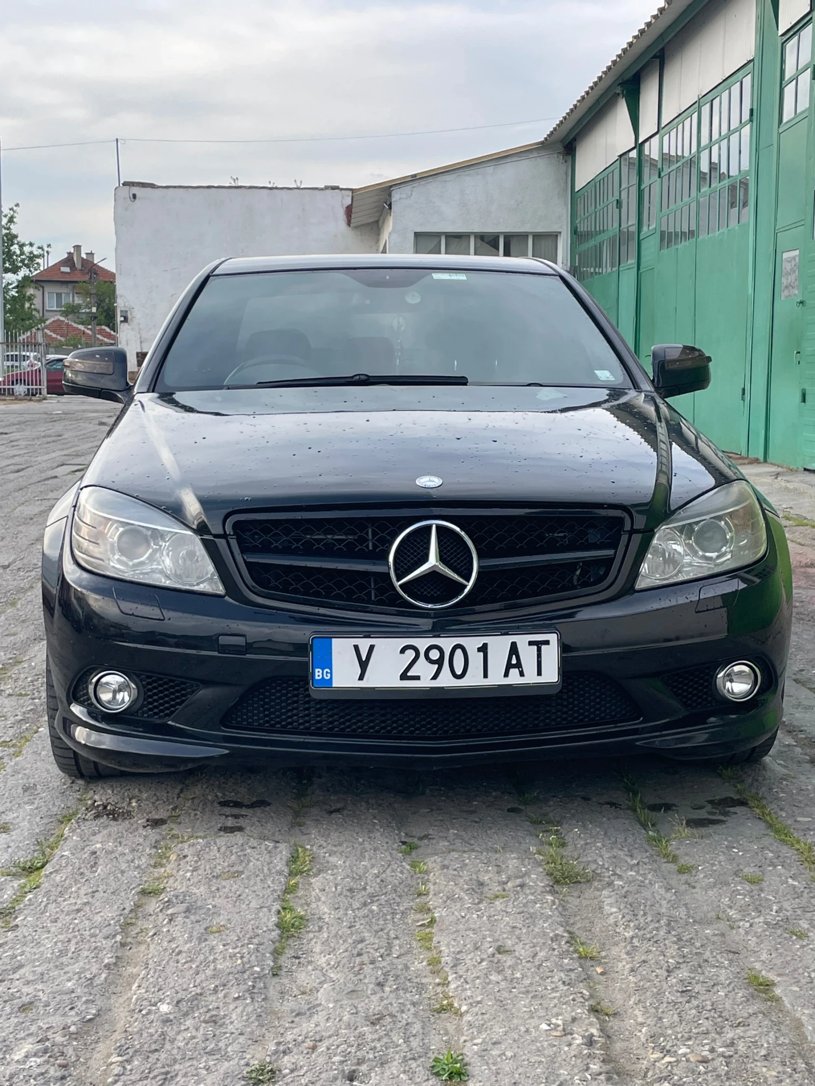 Mercedes-Benz C 180, снимка 3 - Автомобили и джипове - 54457599