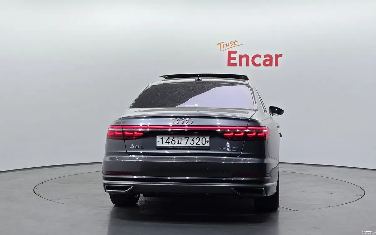 Audi A8 3.0 55TFSI Quattro, Distronic, HeadUP, Обдух., снимка 4 - Автомобили и джипове - 54836632
