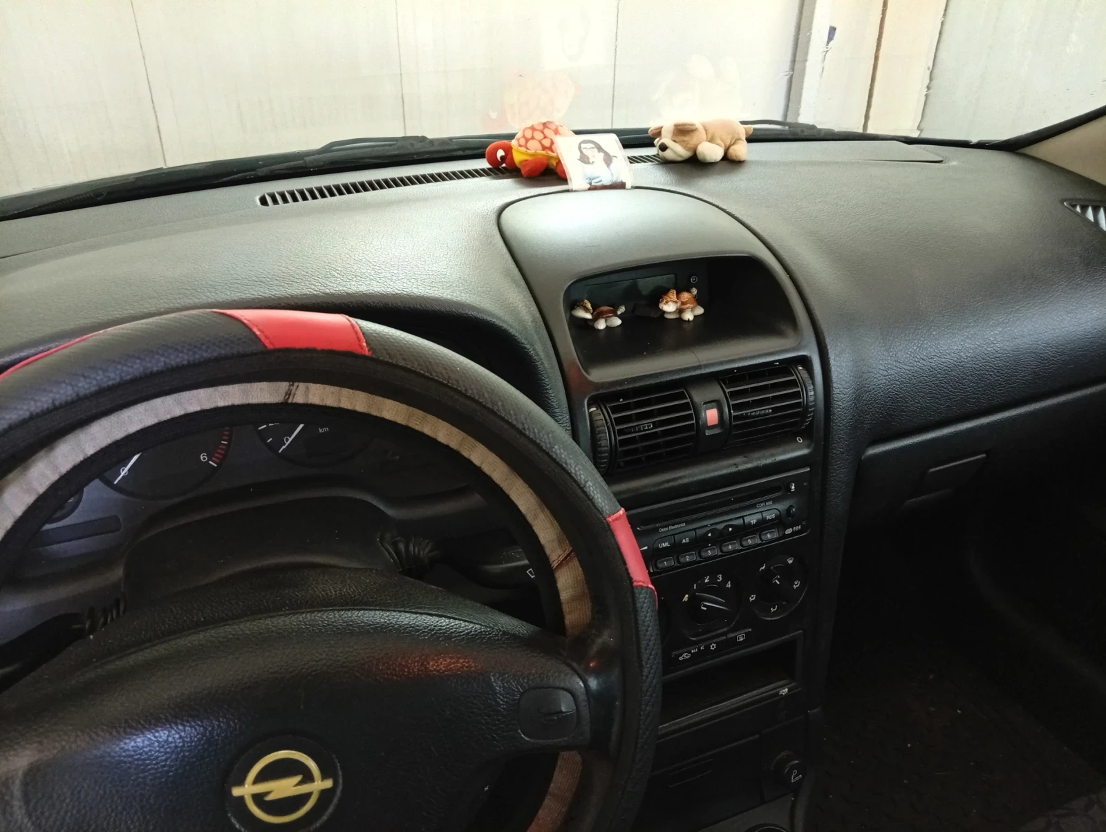 Opel Astra Дизел , снимка 3 - Автомобили и джипове - 55091749