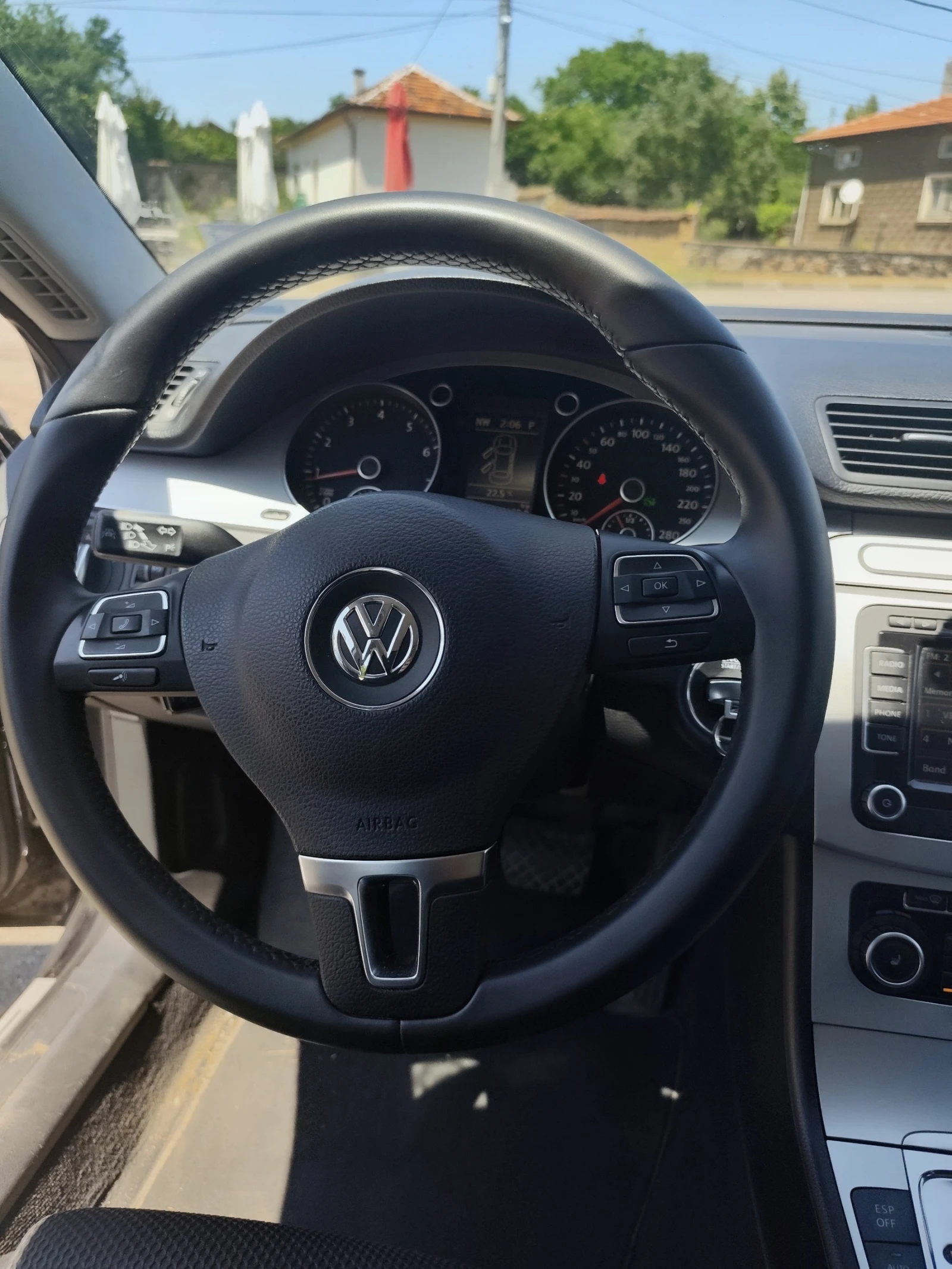 VW Passat CC, снимка 8 - Автомобили и джипове - 55251006