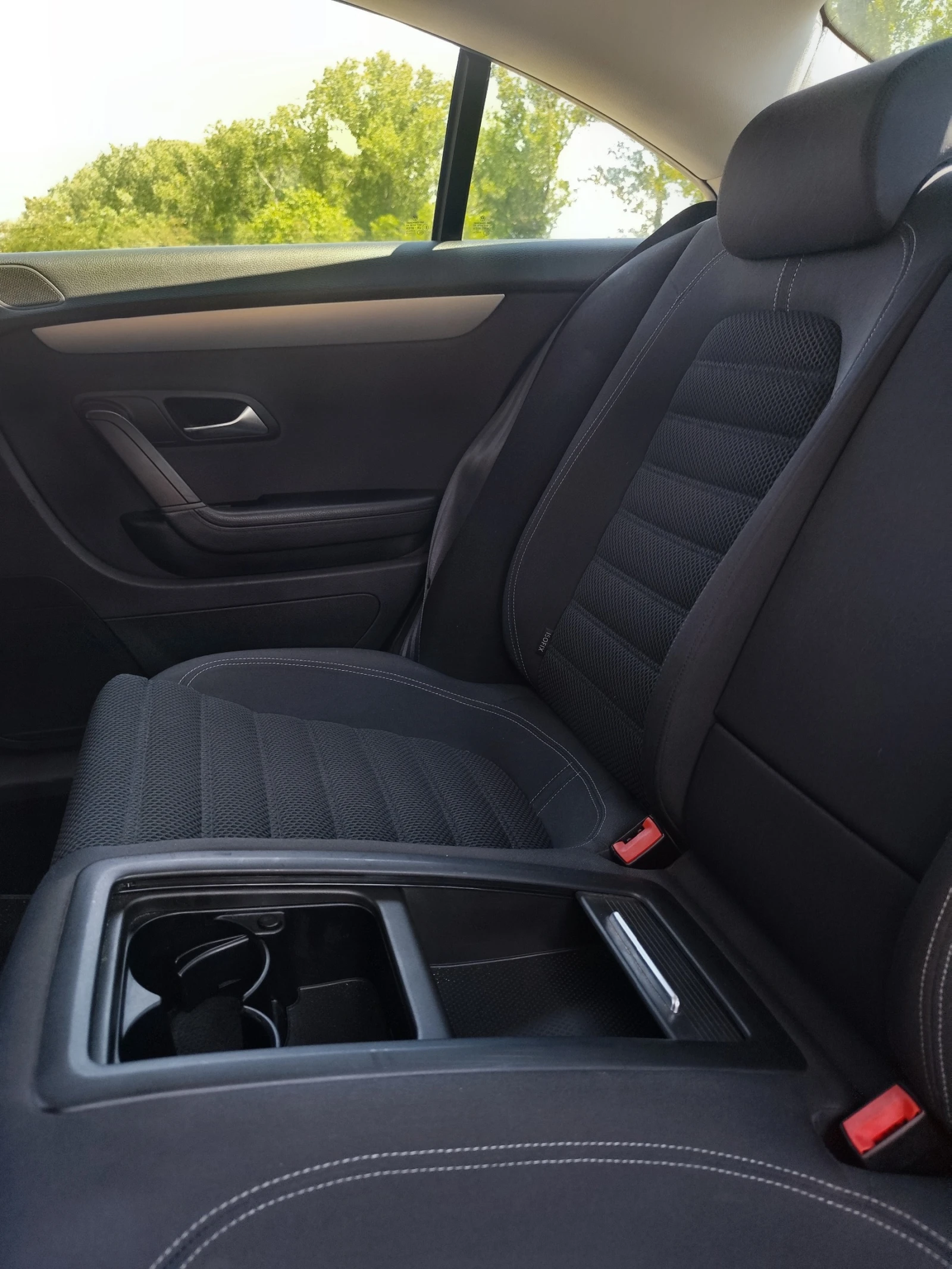 VW Passat CC, снимка 10 - Автомобили и джипове - 55251006