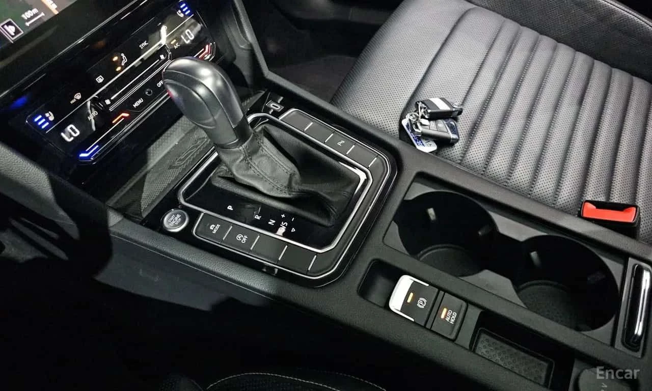 VW Passat * 2.0 TDI Prestige * ОПЦИЯ ЗА ФИНАНСИРАНЕ, снимка 9 - Автомобили и джипове - 55647387