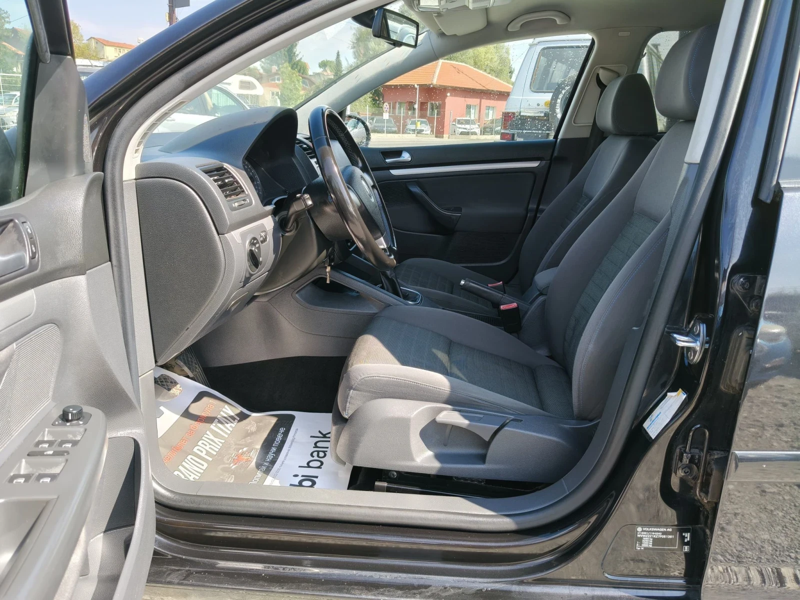 VW Golf 1.9TDI, снимка 7 - Автомобили и джипове - 56140495