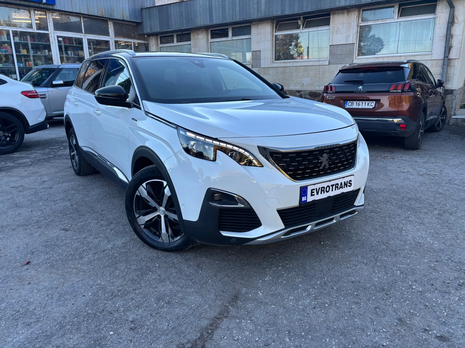 Peugeot 5008 1, 5 HDI  GT-line/ 7 �����/�������/����/������/��� | Mobile.bg � ����������� 2