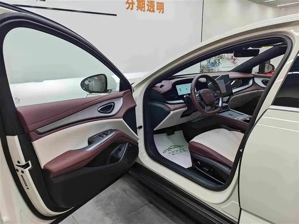 BYD Seal, снимка 5 - Автомобили и джипове - 56687328