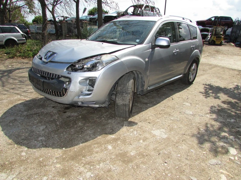 Peugeot 4007 2.2HDI 4X4 AVTOMAT, снимка 3 - Автомобили и джипове - 42121985