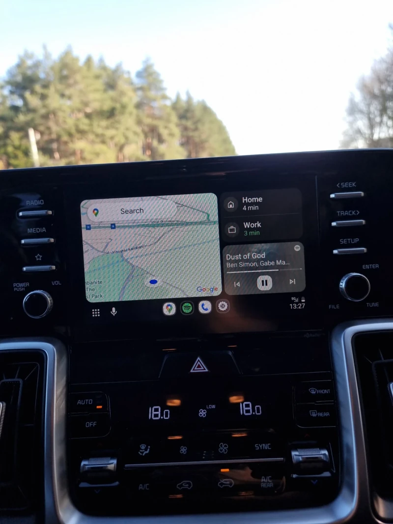 Kia Sorento 2.5 GDI, снимка 8 - Автомобили и джипове - 52016190