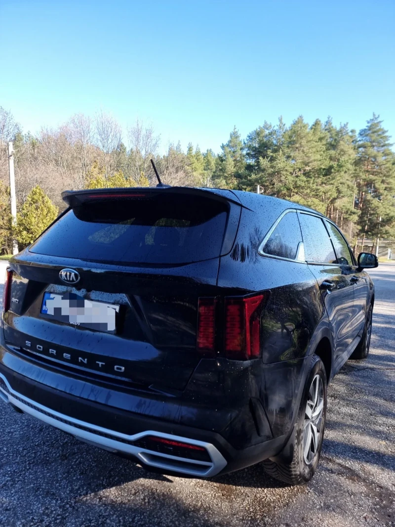 Kia Sorento 2.5 GDI, снимка 4 - Автомобили и джипове - 52016190