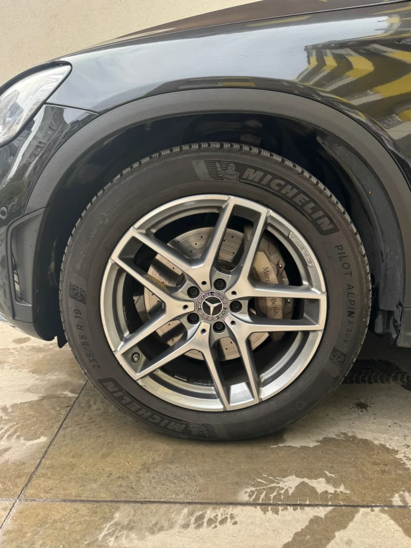 Mercedes-Benz GLC 300 D* 4 MATIC*  AMG* , снимка 13 - Автомобили и джипове - 52838954