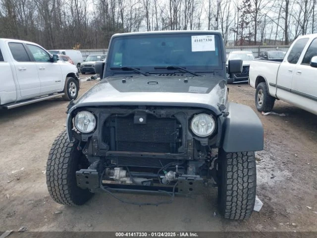 Jeep Wrangler UNLIMITED* RUBICON* 3.6* V6* ПОДГРЕВ* КАМЕРА* КЕЙЛ, снимка 4 - Автомобили и джипове - 49220419