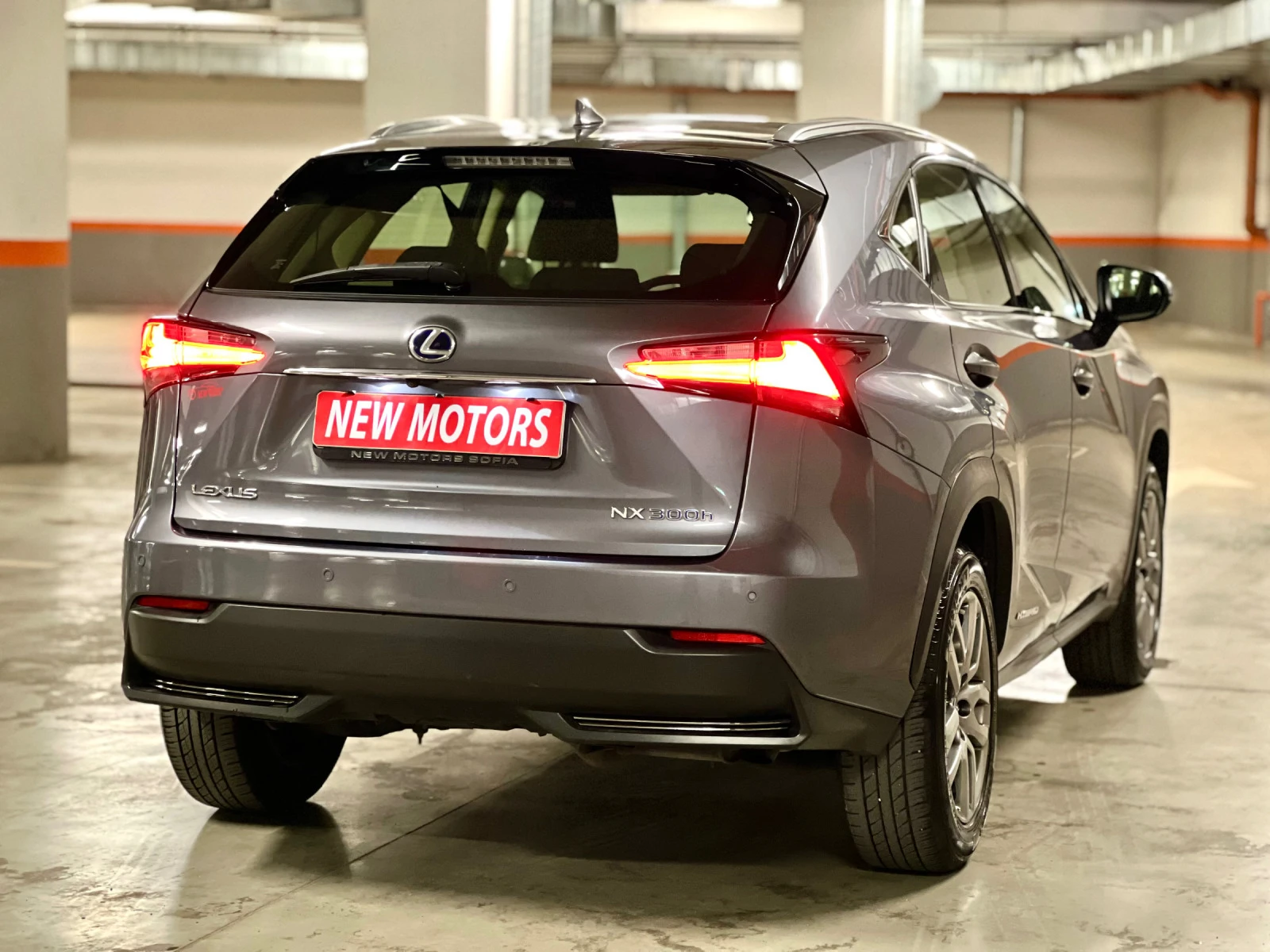 Lexus NX 300h-Лизинг през Уникредит  - изображение 4