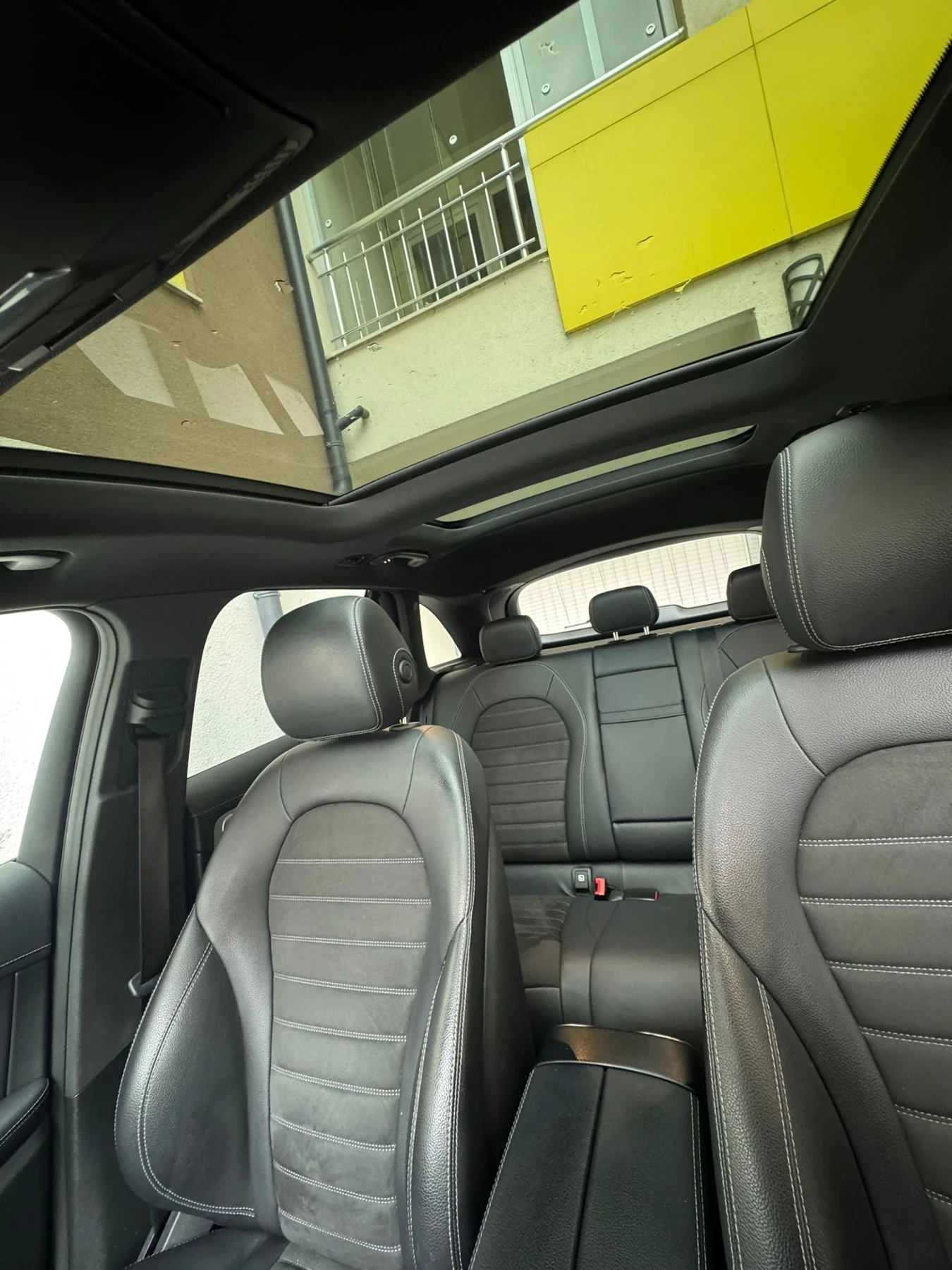 Mercedes-Benz GLC 300 D* 4 MATIC*  AMG*  - изображение 9