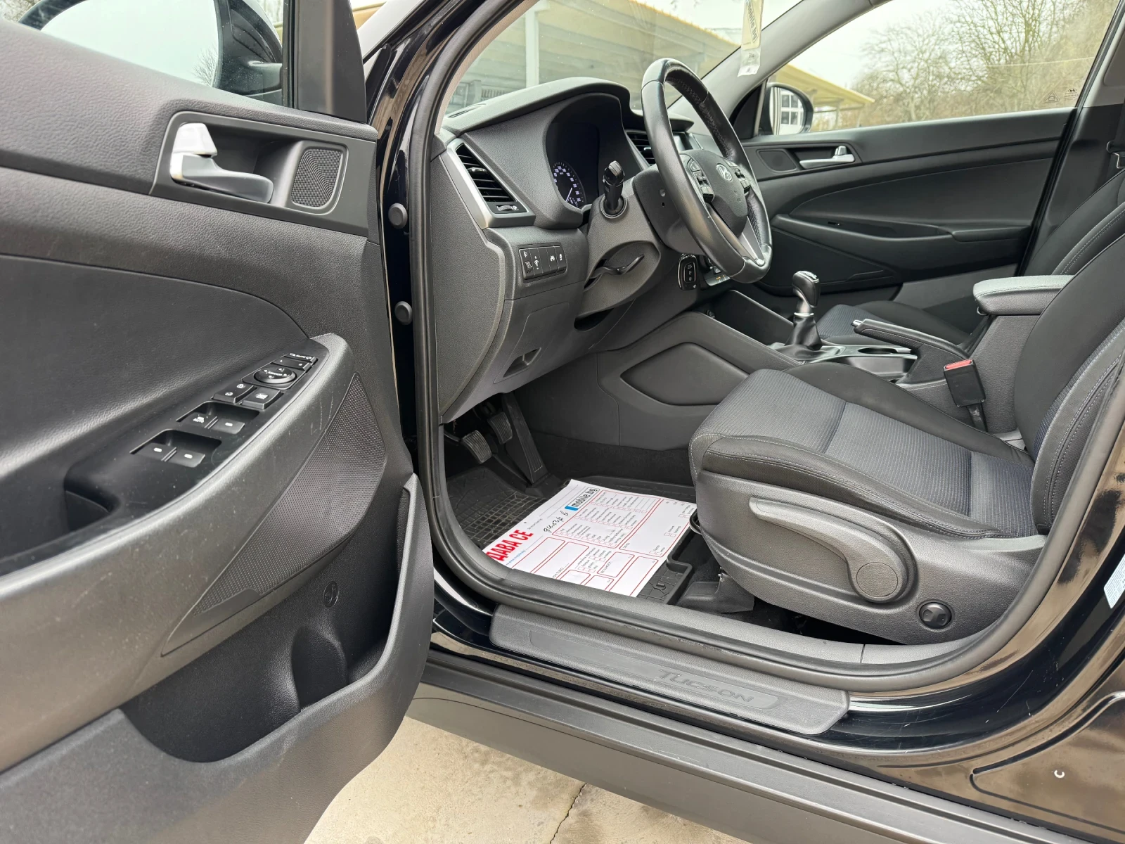 Hyundai Tucson * 2.0CRDI* PREMIUM* 4WD* NAVI*  | Mobile.bg � ����������� 13