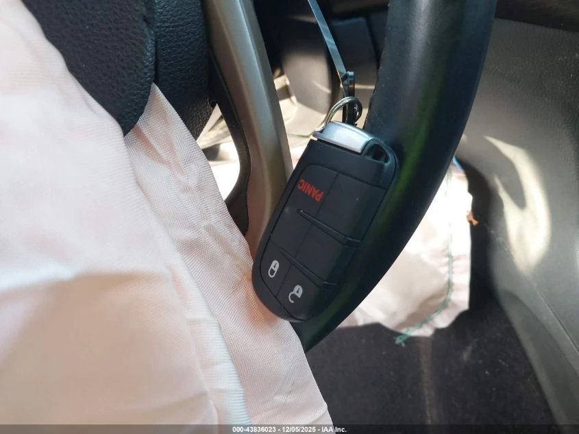 Jeep Grand cherokee 3.6L V-6 DOHC, VVT, 293HP 4X4 Drive - изображение 3