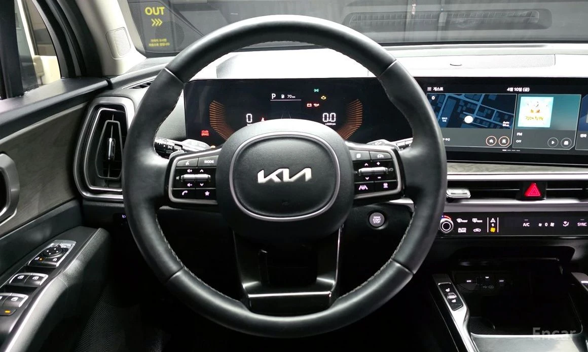 Kia Sorento PRESTIGE* FWD* ПОДГРЕВ* КАМЕРА* ОБДУХВАНЕ* КЕЙЛЕС, снимка 11 - Автомобили и джипове - 54255583