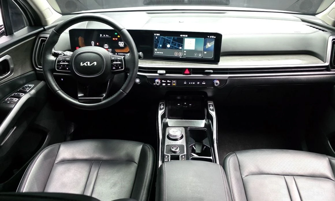 Kia Sorento PRESTIGE* FWD* ПОДГРЕВ* КАМЕРА* ОБДУХВАНЕ* КЕЙЛЕС, снимка 10 - Автомобили и джипове - 54255583