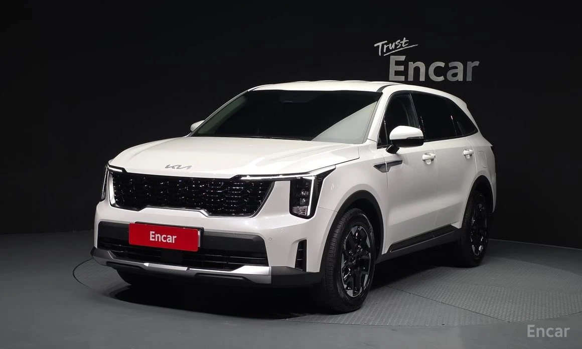 Kia Sorento PRESTIGE* FWD* ПОДГРЕВ* КАМЕРА* ОБДУХВАНЕ* КЕЙЛЕС