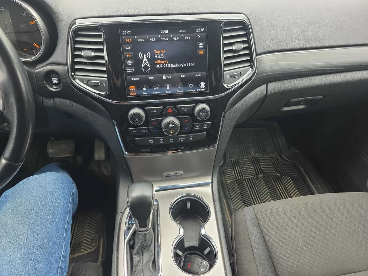 Jeep Grand cherokee * Laredo * CARFAX * ЦЕНА ДО БГ, снимка 9 - Автомобили и джипове - 54429650