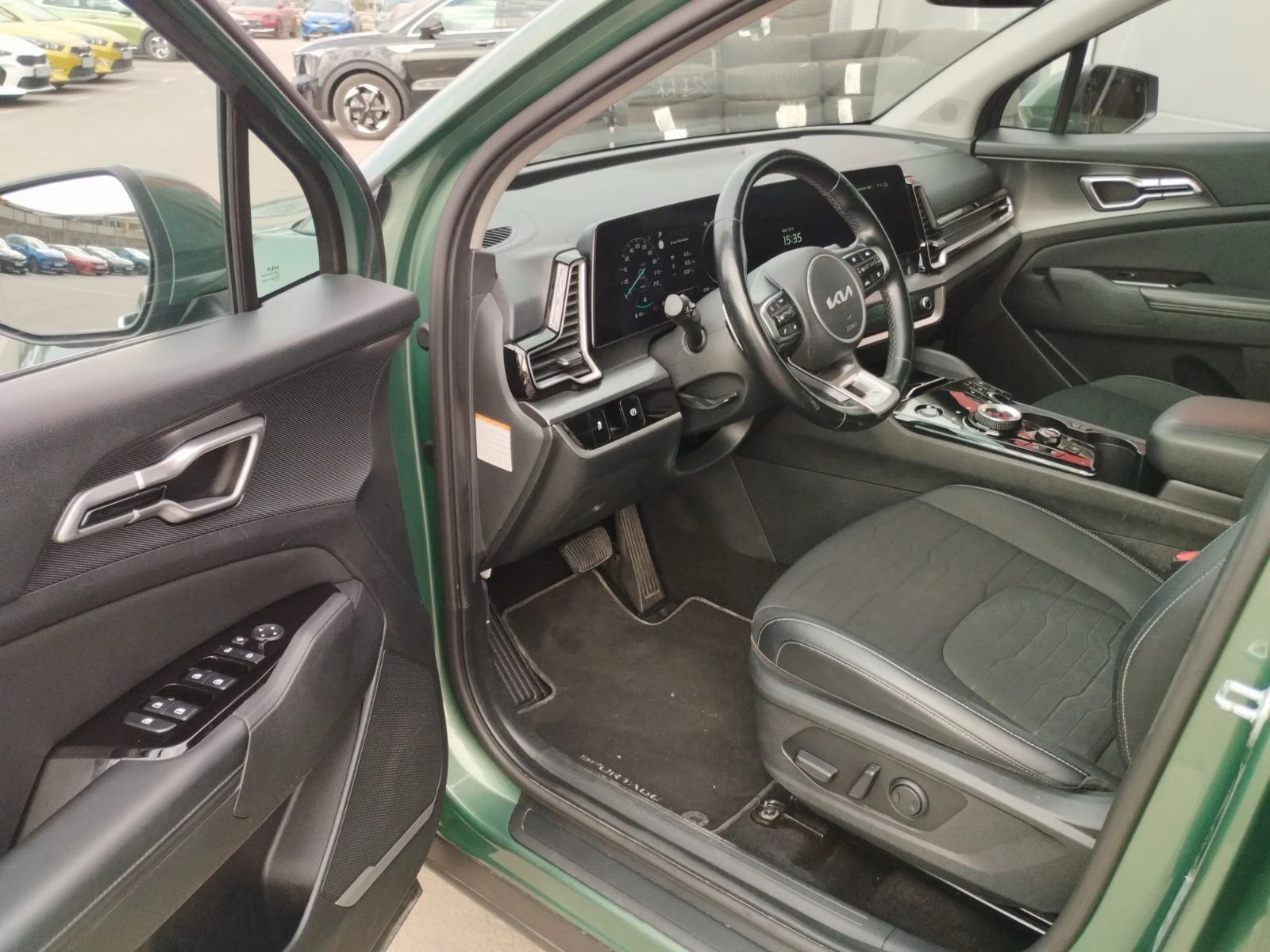 Kia Sportage  1.6 T-GDi Executive 4WD ГАРАНЦИОННА, снимка 8 - Автомобили и джипове - 54646307