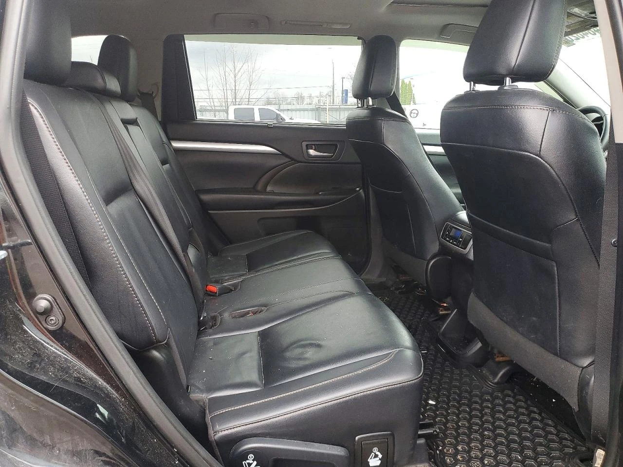 Toyota Highlander 3.5l Xle, снимка 11 - Автомобили и джипове - 55095209
