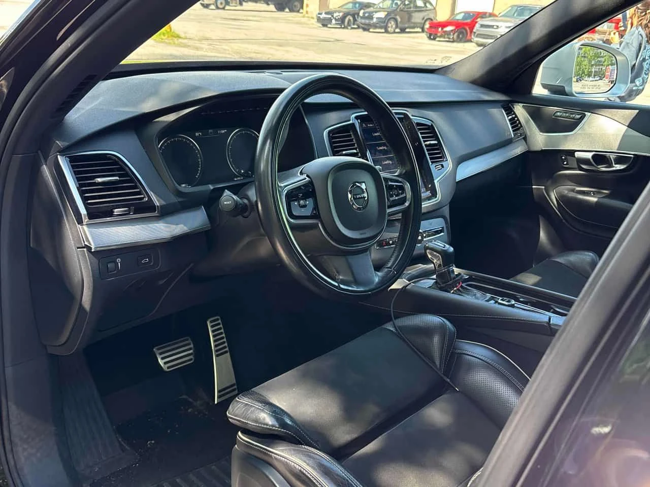 Volvo Xc90 T6 R Design/CARFAX/ПОДГРЕВ/ОБДУХ/ПАНОРАМА, снимка 5 - Автомобили и джипове - 55336038
