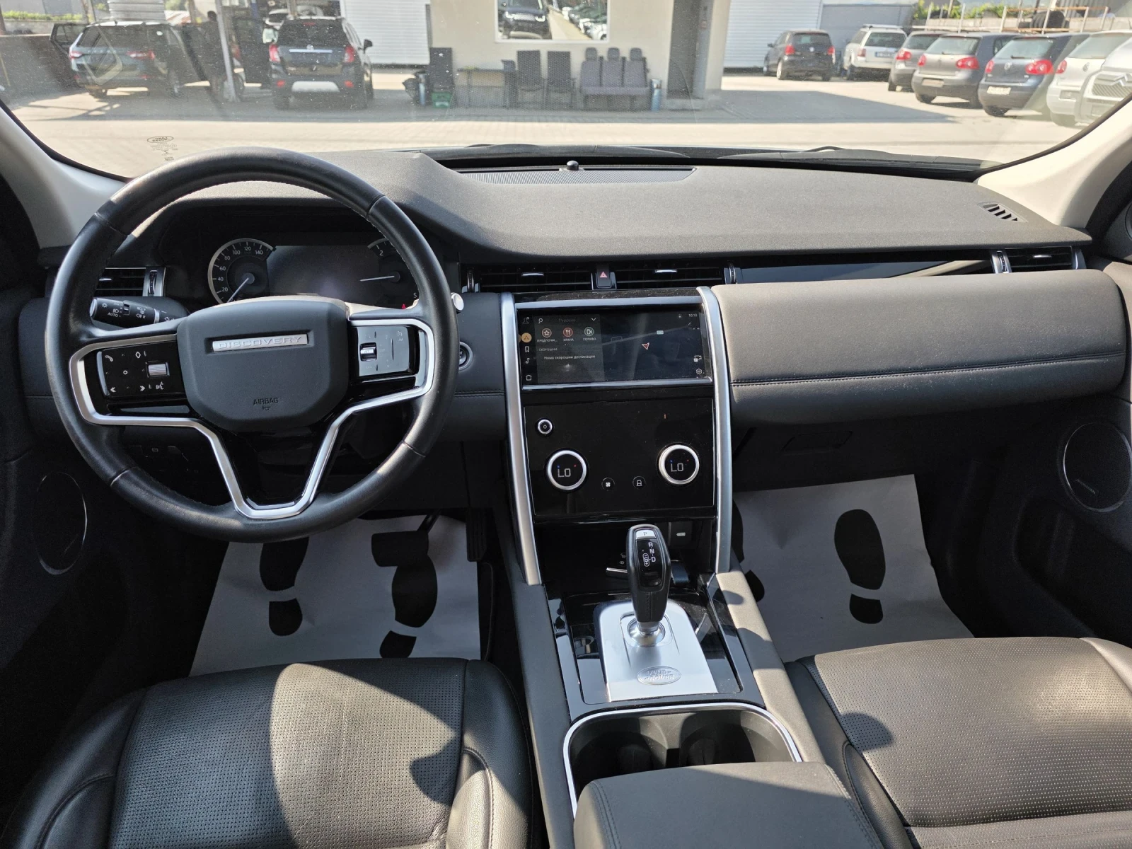 Land Rover Discovery Sport 2.0D Лизинг, снимка 9 - Автомобили и джипове - 55586705