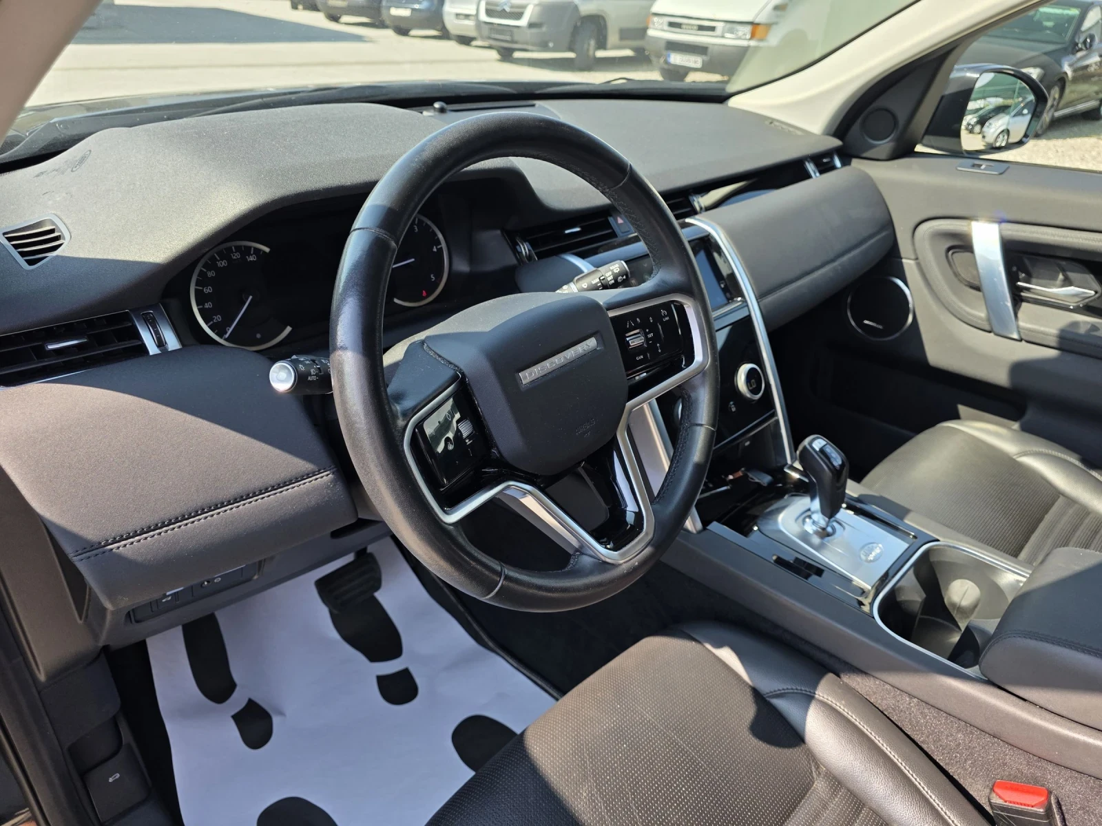 Land Rover Discovery Sport 2.0D Лизинг, снимка 10 - Автомобили и джипове - 55586705