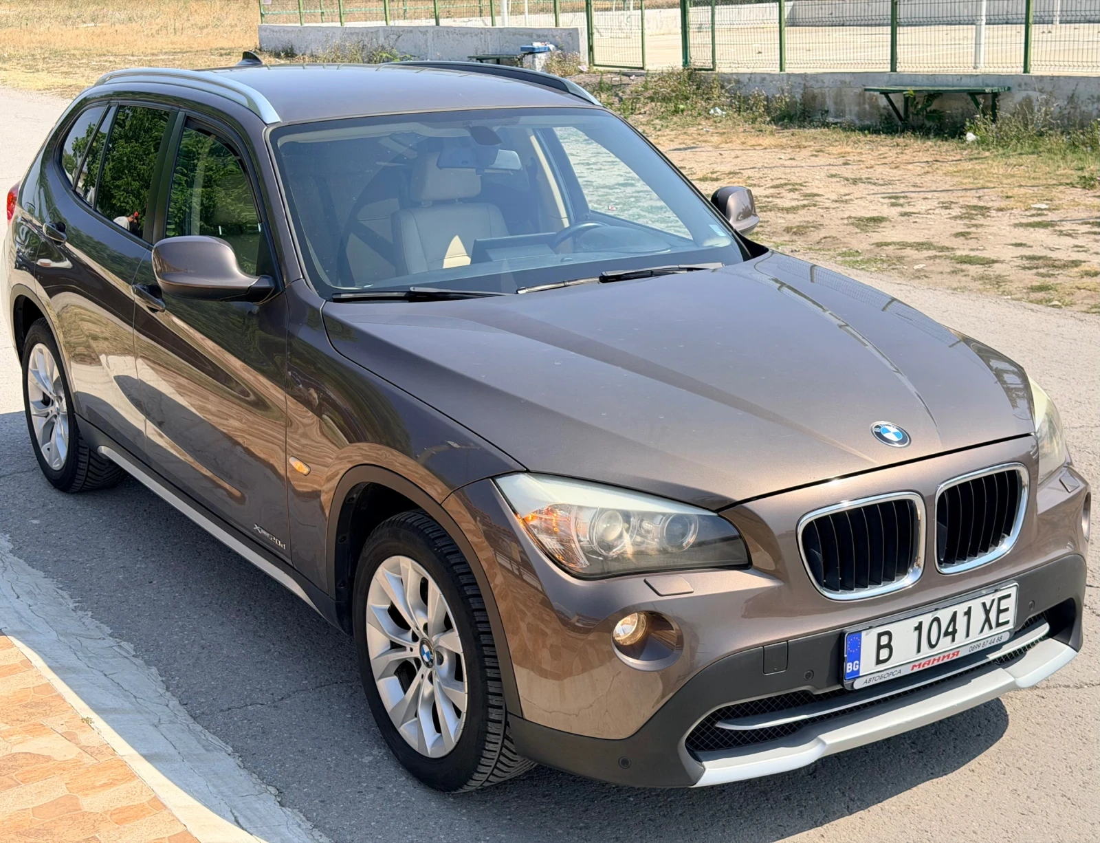 BMW X1 2.0D ; Автомат ; кожа; Navi..;, снимка 8 - Автомобили и джипове - 55593717