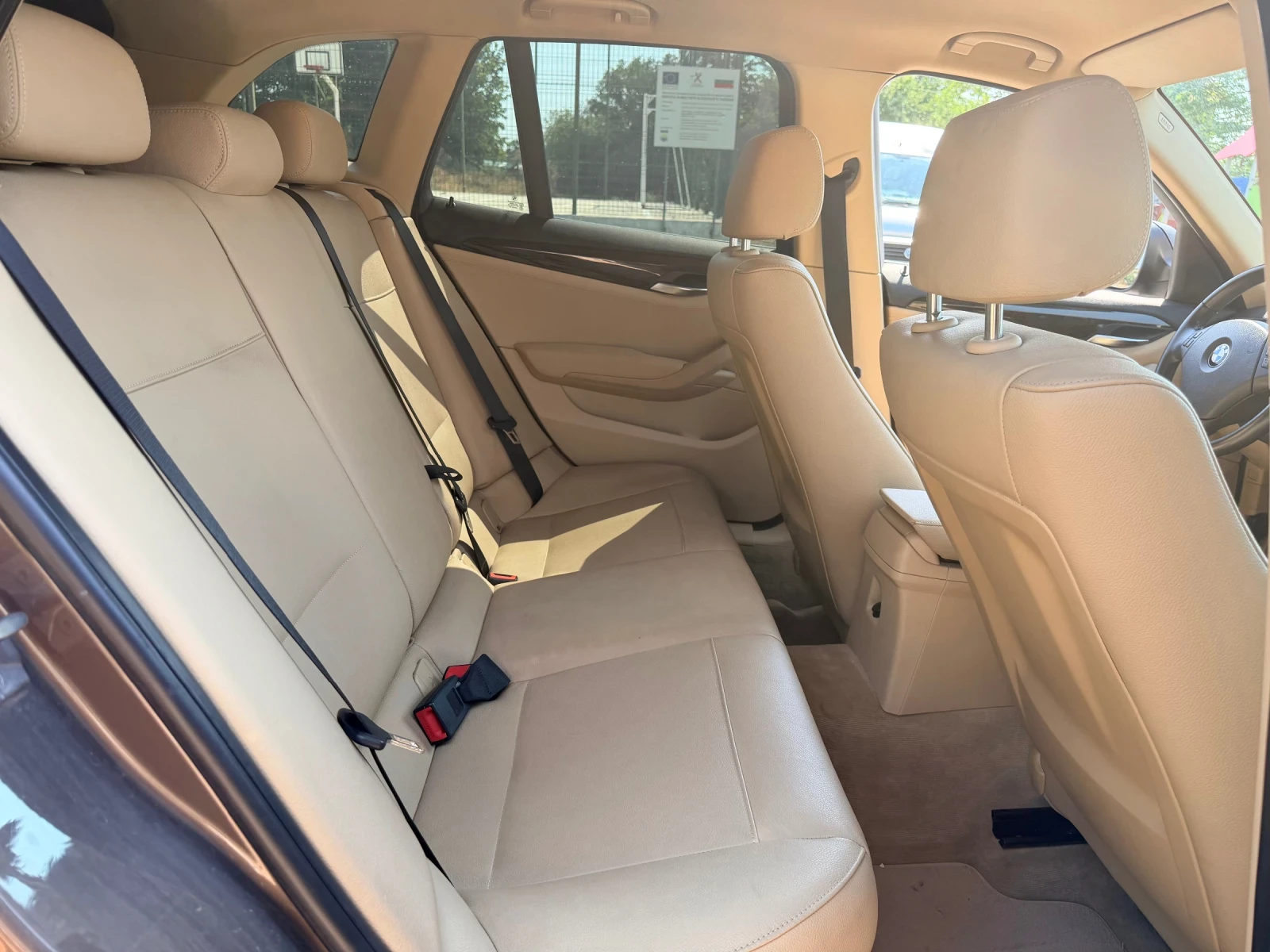 BMW X1 2.0D ; Автомат ; кожа; Navi..;, снимка 14 - Автомобили и джипове - 55593717