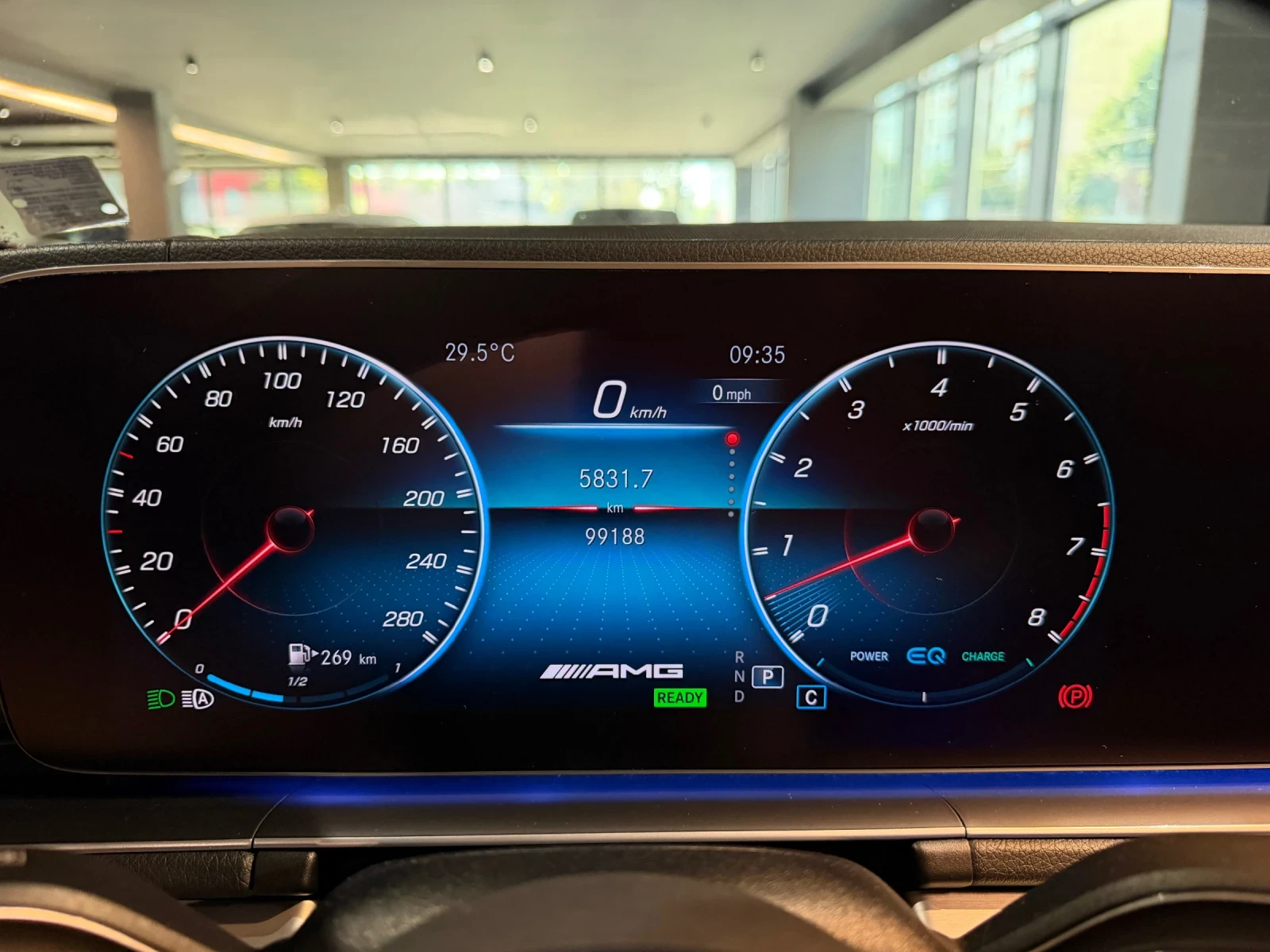 Mercedes-Benz GLE 53 4MATIC, снимка 11 - Автомобили и джипове - 56016415