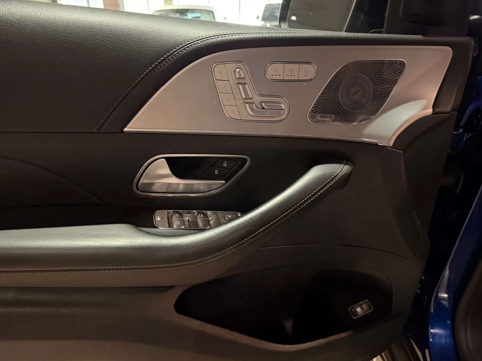 Mercedes-Benz GLE 53 4MATIC, снимка 10 - Автомобили и джипове - 56016415