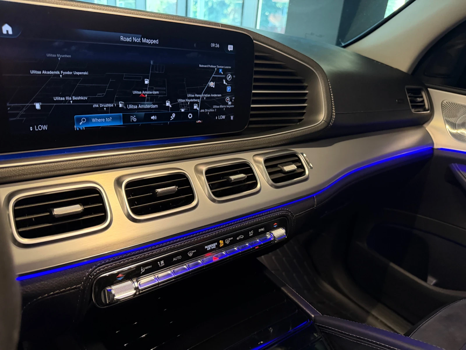 Mercedes-Benz GLE 53 4MATIC, снимка 9 - Автомобили и джипове - 56016415