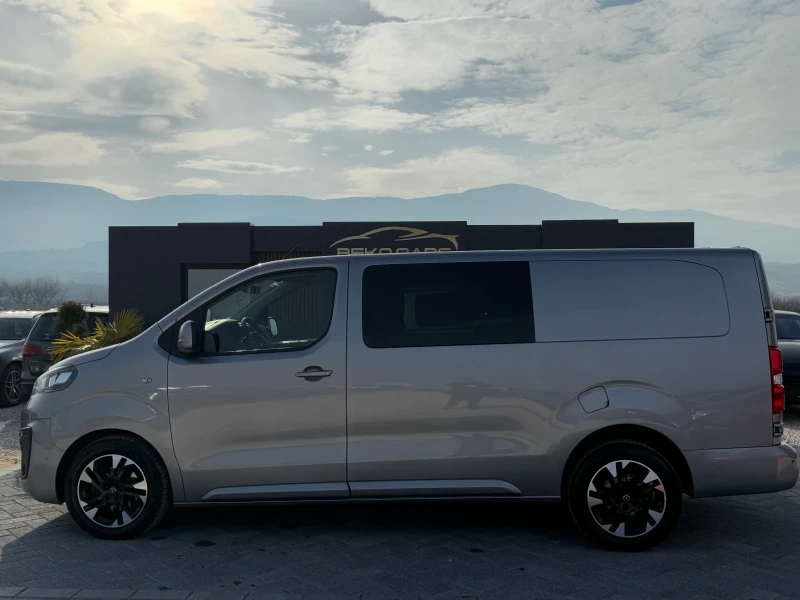 Opel Vivaro Нов внос от Белгия Fullll, снимка 7 - Бусове и автобуси - 48811902