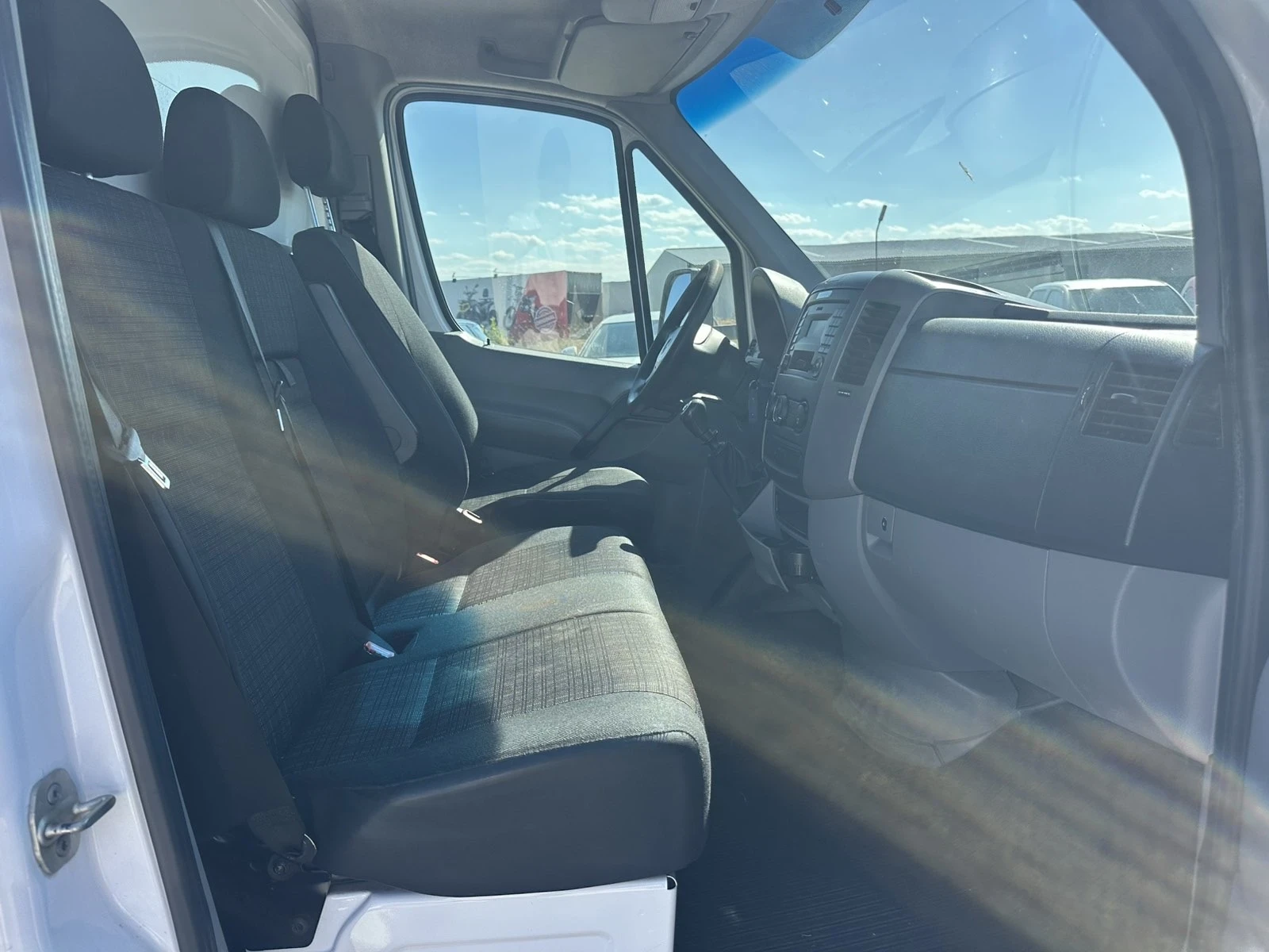 Mercedes-Benz Sprinter 513 Фургон, снимка 9 - Бусове и автобуси - 56092499