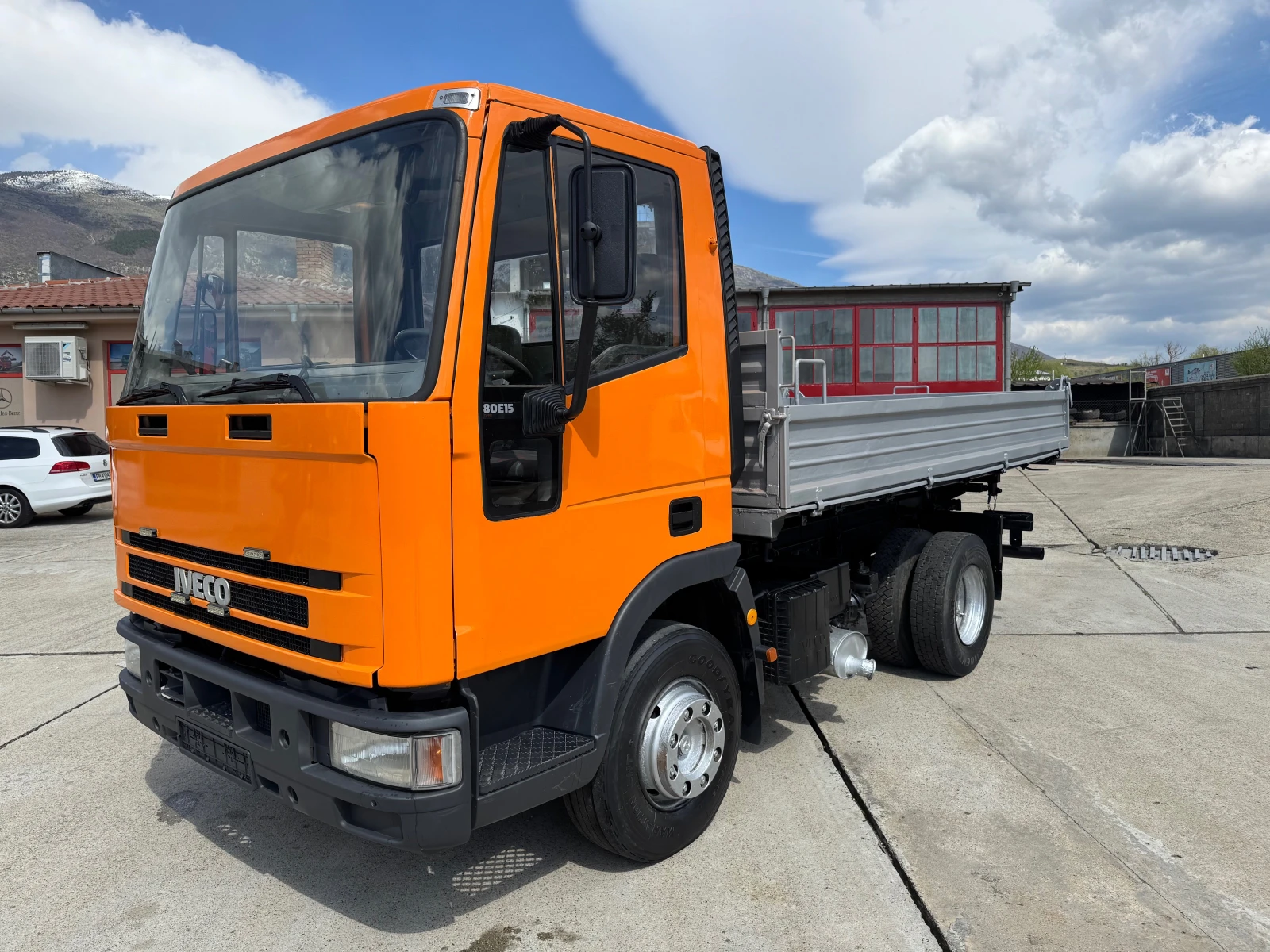 Iveco Eurocargo 80e15 , тристранен самосвал , 3.90м - изображение 7