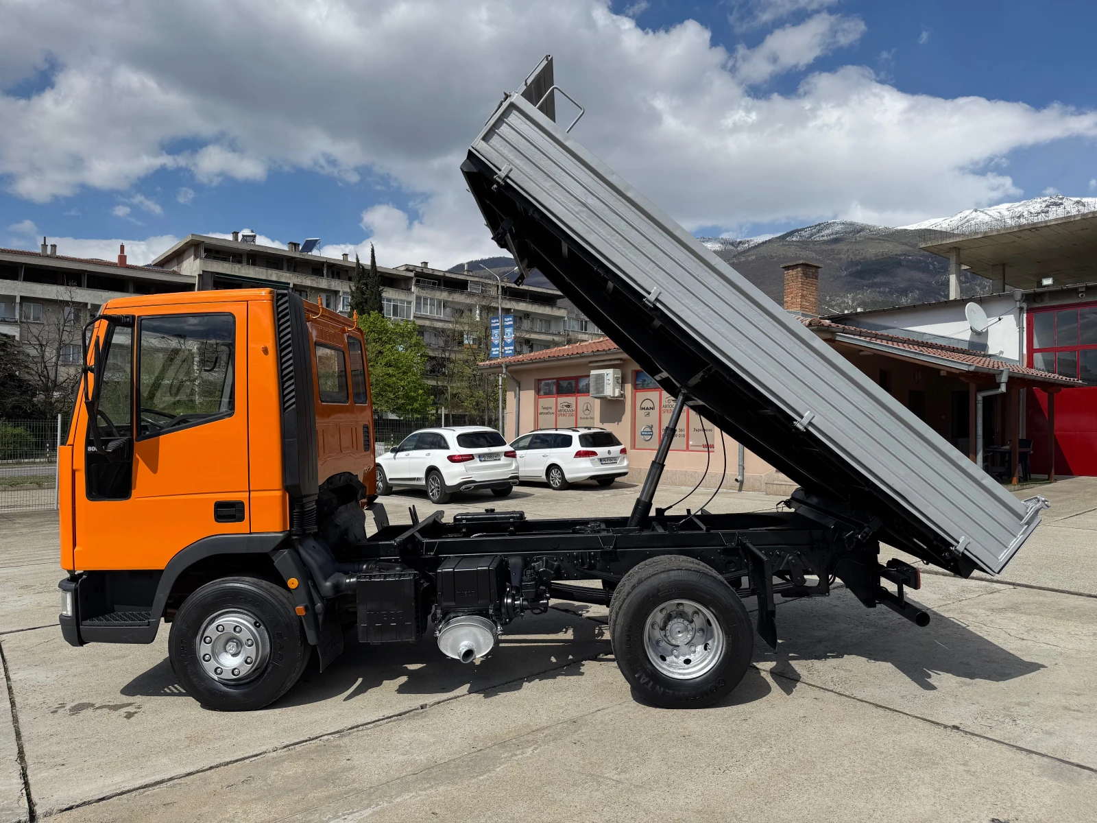 Iveco Eurocargo 80e15 , тристранен самосвал , 3.90м - изображение 3