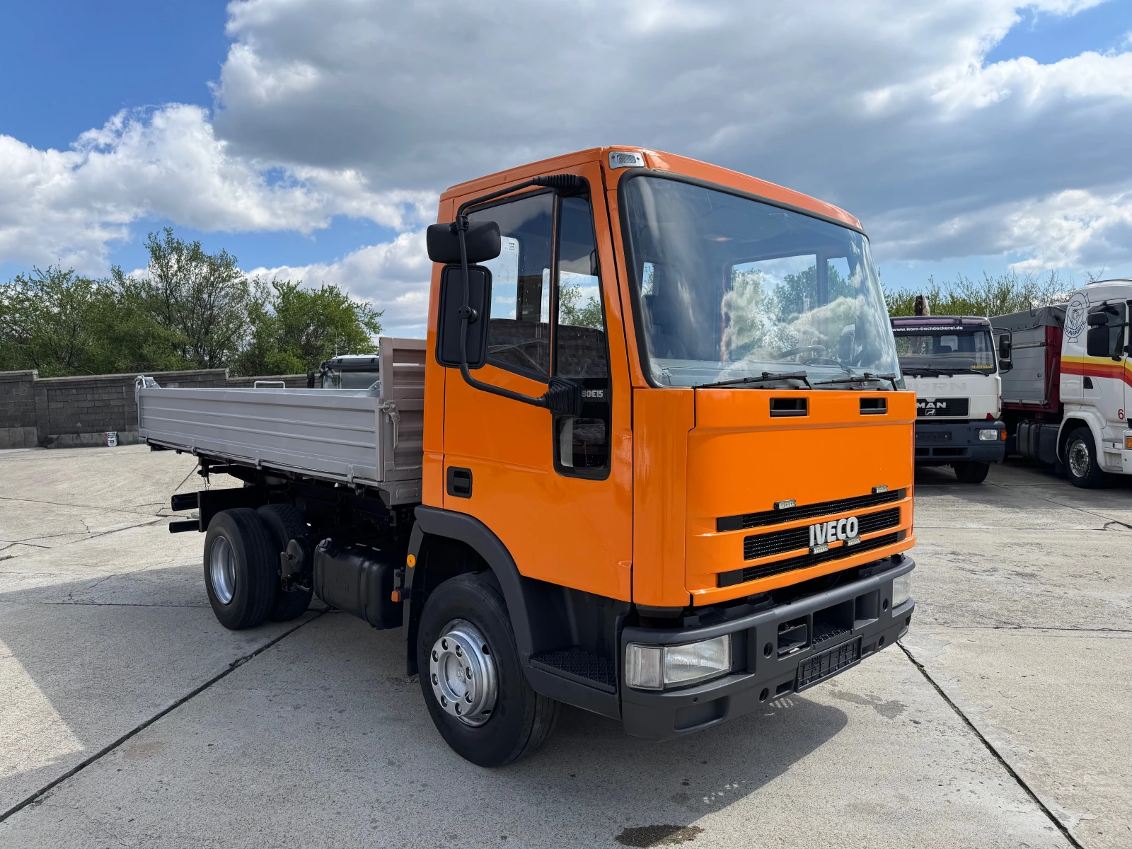 Iveco Eurocargo 80e15 , тристранен самосвал , 3.90м - изображение 8