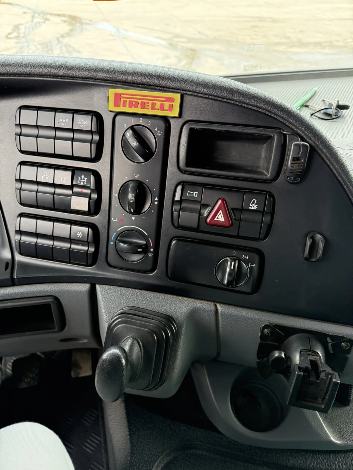 Mercedes-Benz Actros 4144 - двустранно разтоварване - изображение 9