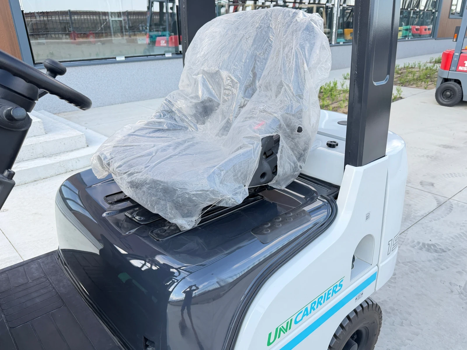 Мотокар UniCarriers Mitsubishi Logisnext / ЧИСТО НОВ / ПРОМОЦИЯ !, снимка 12 - Индустриална техника - 53631979