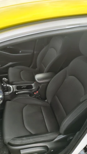 Hyundai I30 Fastback , снимка 13