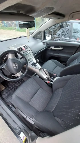 Toyota Auris - 4999 € / 9777.19 лв. - 67328329 7