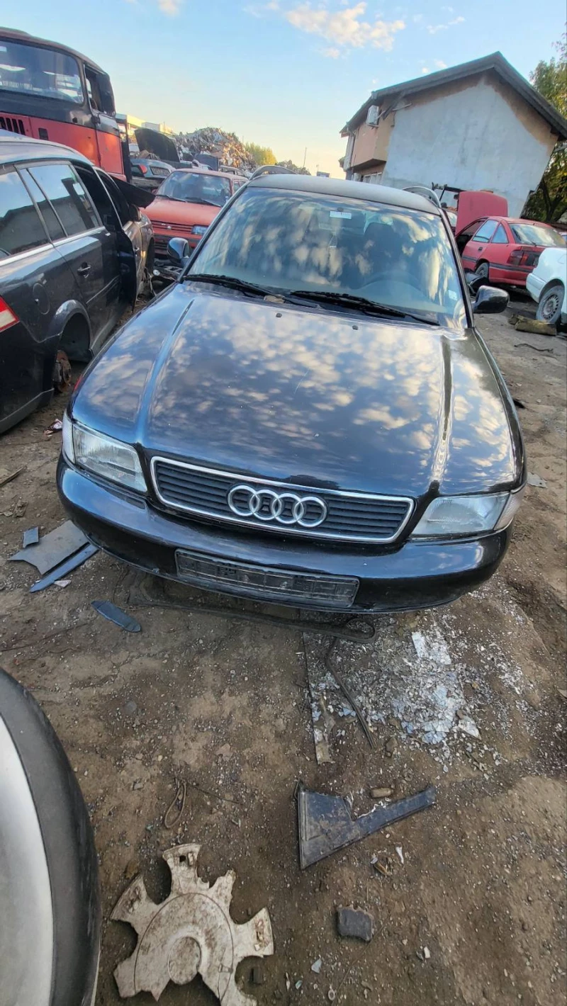 Audi A4, снимка 2 - Автомобили и джипове - 47445915