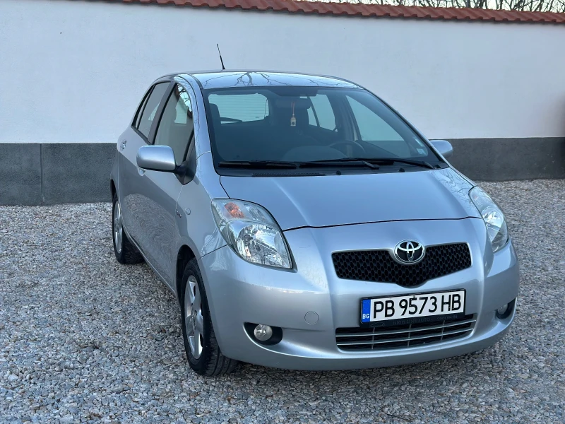 Toyota Yaris, снимка 2 - Автомобили и джипове - 48104529