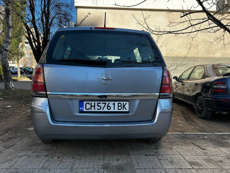 Opel Zafira 1.6 ГАЗ, снимка 3 - Автомобили и джипове - 49456372