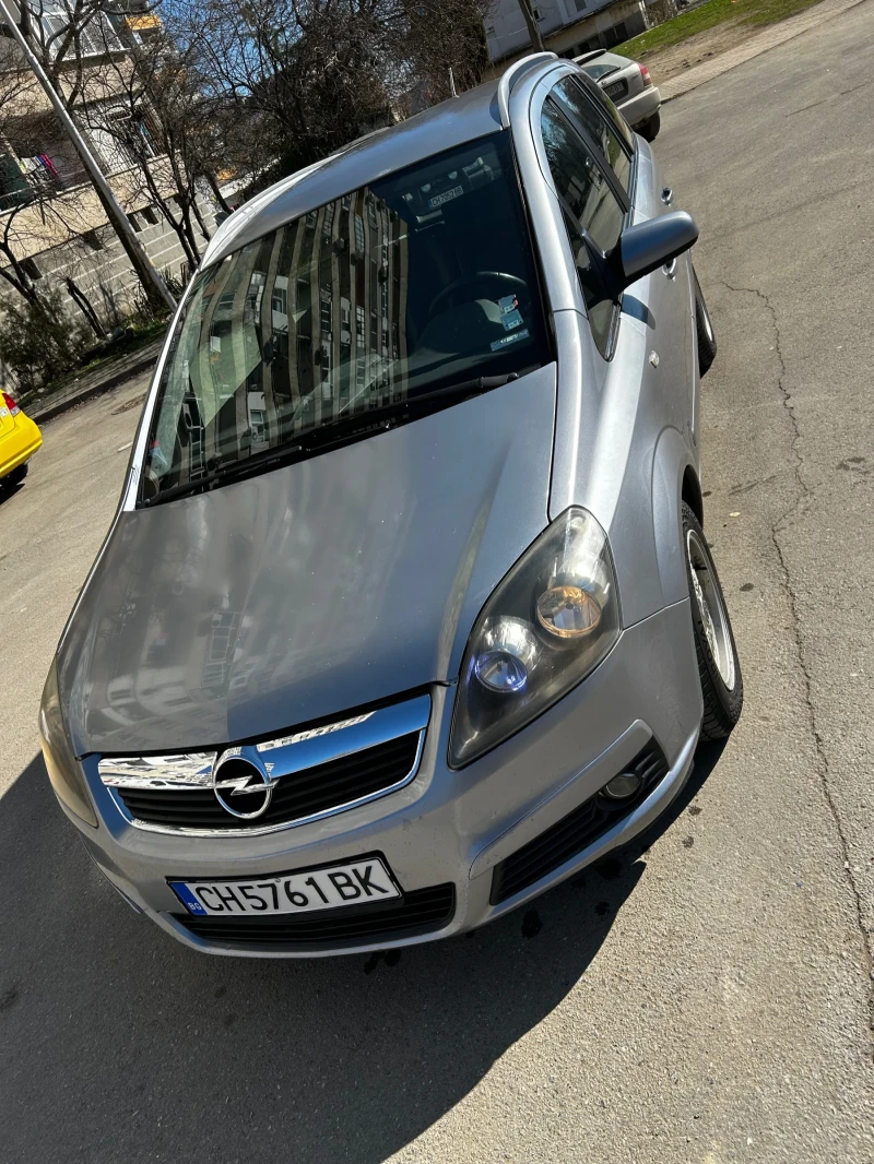 Opel Zafira 1.6 ГАЗ, снимка 1 - Автомобили и джипове - 49382868