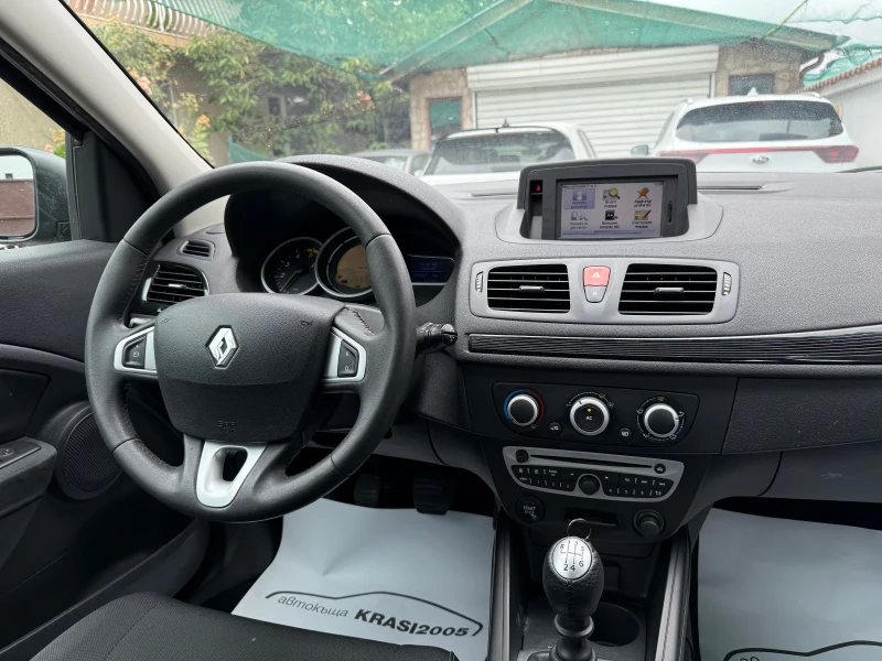 Renault Megane 1.5DCI 110HP NAVI , снимка 11 - Автомобили и джипове - 51207965