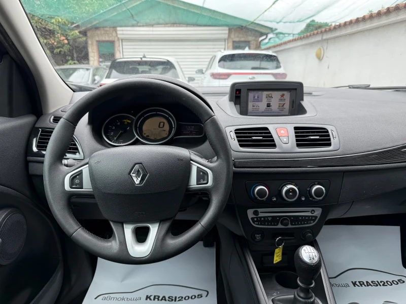 Renault Megane 1.5DCI 110HP NAVI , снимка 9 - Автомобили и джипове - 51207965