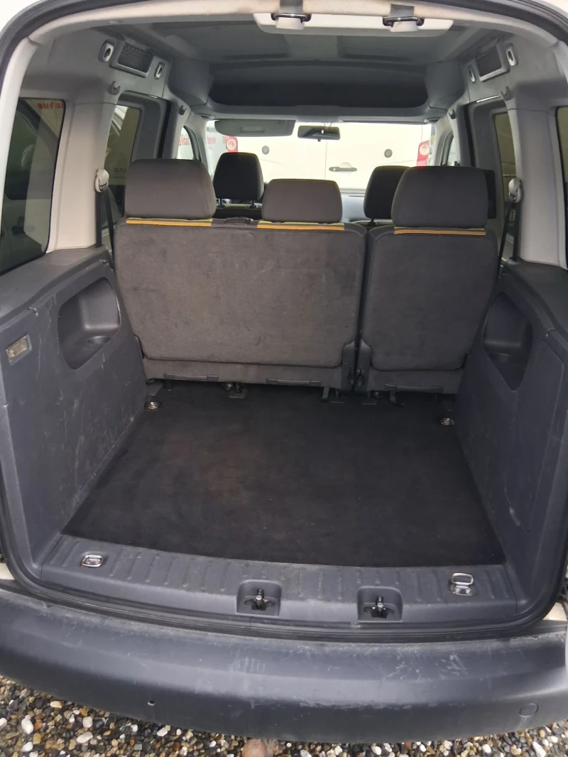 VW Caddy 2.0 тди 140 кс.5 места , снимка 14 - Автомобили и джипове - 52321535