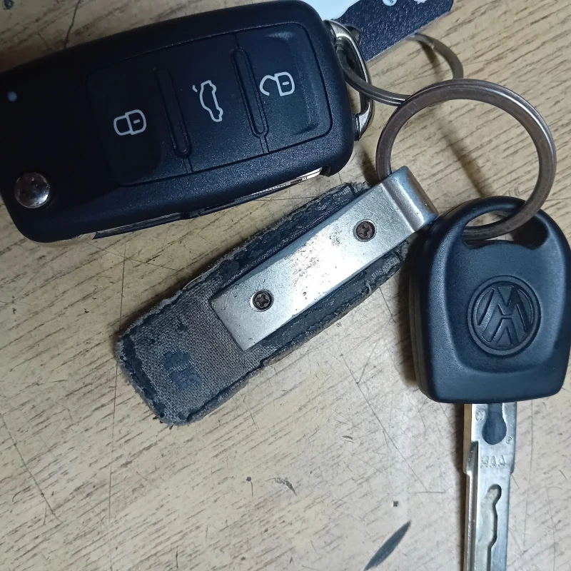 VW Caddy 2.0 тди 140 кс.5 места , снимка 10 - Автомобили и джипове - 52321535